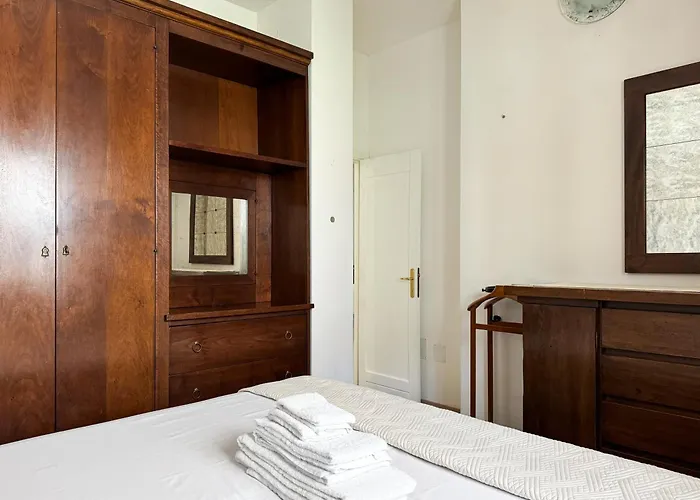 Cascall Mari Apartment *